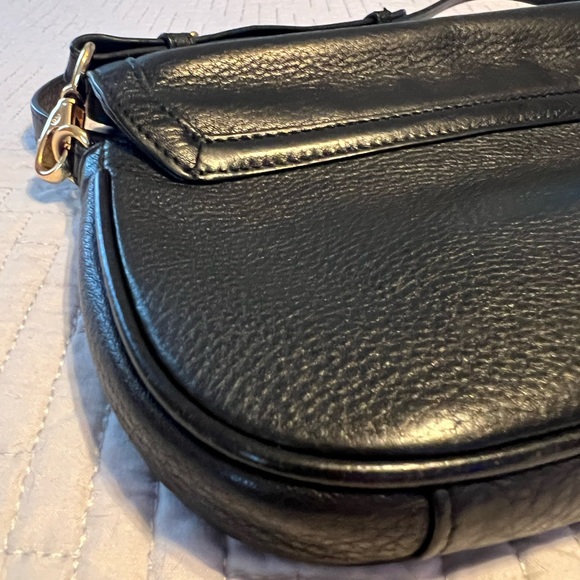 ❤️ Price Drop Tory Burch Amanda Black Leather Gold Tone Hardware Crossbody Bag - Picture 15 of 16